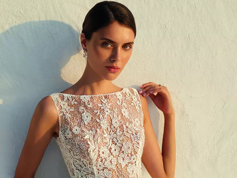 Weitere Sample Sale Modelle in unserem Laden erhältlich.